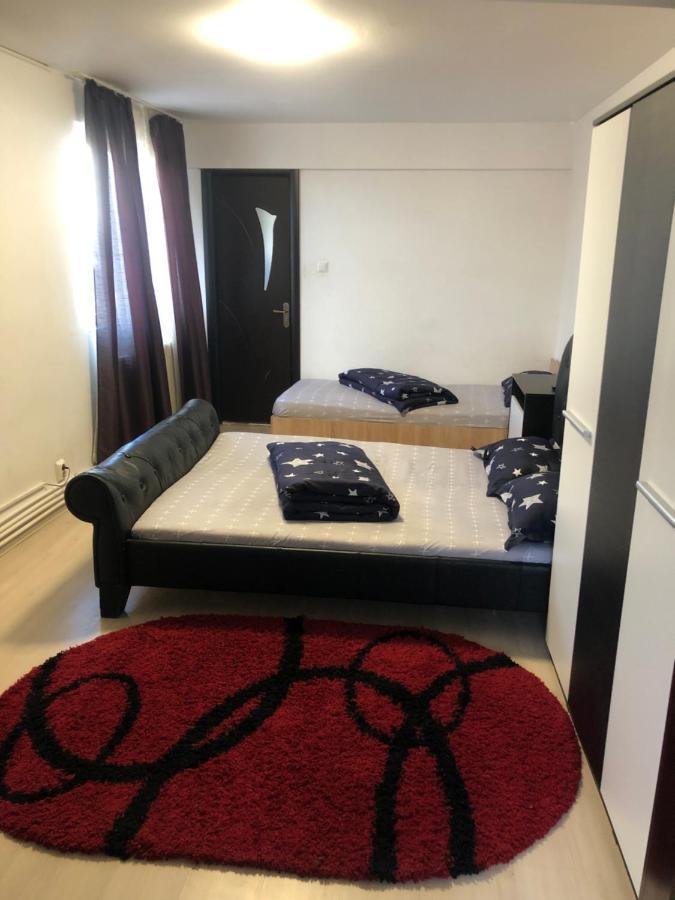 Hostel Mialma أونيشتي المظهر الخارجي الصورة