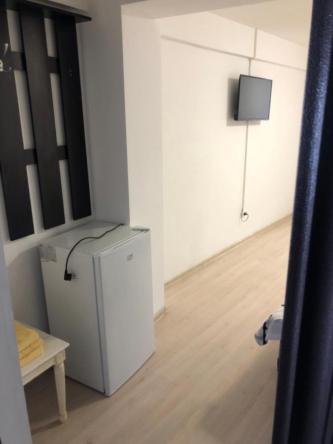 Hostel Mialma أونيشتي المظهر الخارجي الصورة
